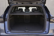 BYD Seal 6 DM-i oferece tecnologia plug-in e espaço amplo