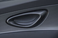 Detalhe da porta do BYD Seal 6 DM-i, modelo da BYD, marca chinesa