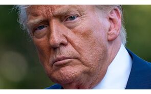 Trump contra-ataca e quer governadora Lisa Cook destituída até 2.ª feira