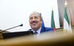 Álvaro Santos Pereira presta esclarecimentos sobre obras na sede do BdP