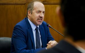 Santos Pereira promete 'todos os esclarecimentos' sobre as obras da nova sede do BdP