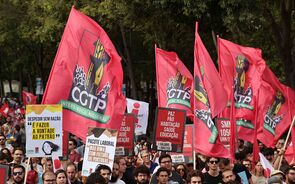 Milhares protestam contra o pacote laboral com a CGTP em Lisboa