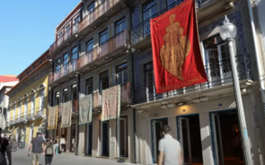 O Valor do Tempo recuperou um conjunto de edifícios na Rua das Flores. 