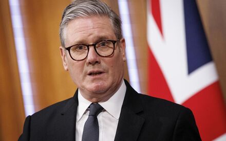 Keir Starmer foi fortemente criticado por ter nomeado Mandelson