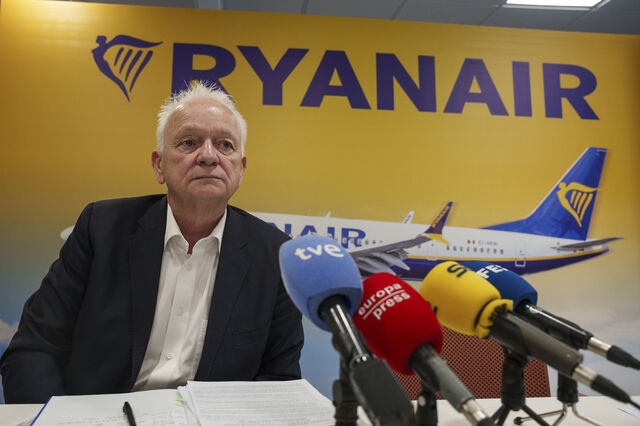 Vai viajar na Ryanair? A partir de dia 12 só são aceites cartões de embarque digitais