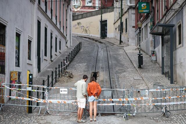 PS diz que Moedas sabe qual 'a única decisão a tomar' para 'manter coerência política' após acidente