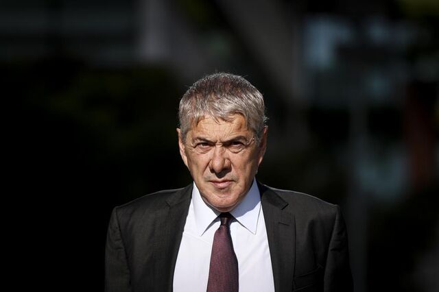 Sócrates nega interferência na nomeação de Armando Vara