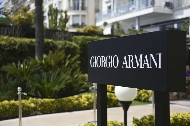 Testamento de Armani nomeia LVMH e L'Oréal como compradores preferenciais do seu império da moda