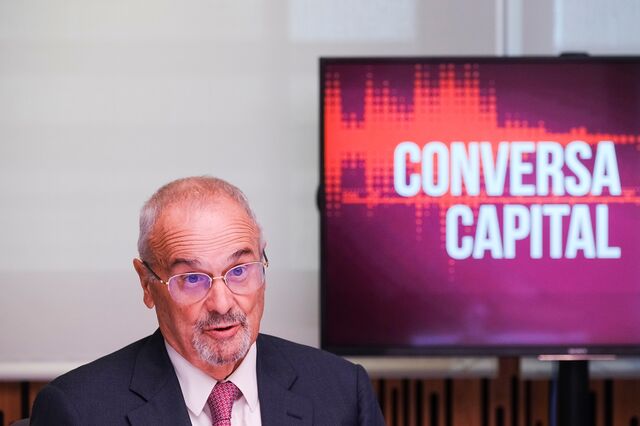 Líder da CCP considera que subida do salário mínimo está um “pouco acima” da economia