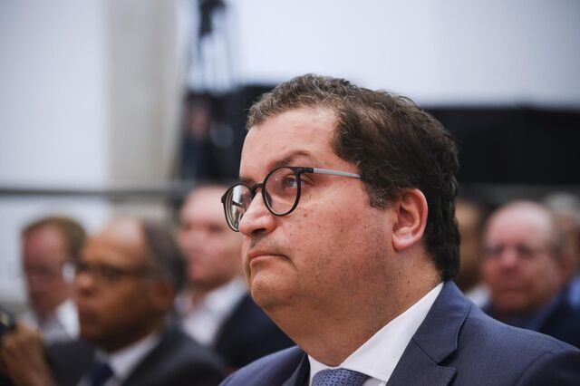 Miranda Sarmento recorda sistema financeiro 'interconectado' no aniversário da queda do Lehman Brothers