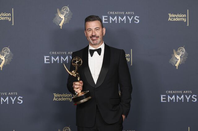 Programa de Jimmy Kimmel suspenso indeterminadamente pela cadeia ABC