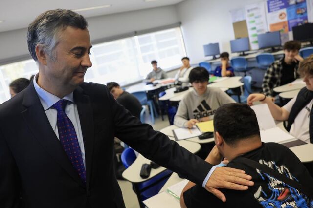 Protesto climático: Alunos ameaçam parar escolas uma semana em novembro