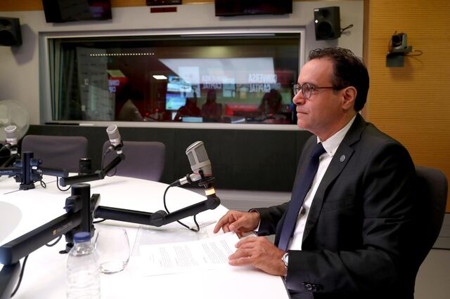 Bancários põem Governo a negociar salários