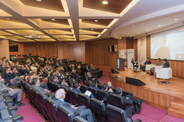 Setores dos Eletrodomésticos, Eletrónica e TIC juntam-se para debater futuro 