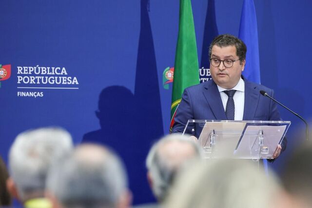 Procura por dívida mostra confiança dos investidores em Portugal, diz ministro das Finanças