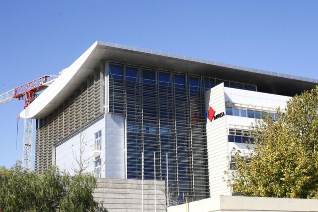 As três chaves para os italianos abrirem a porta do capital da dona da SIC