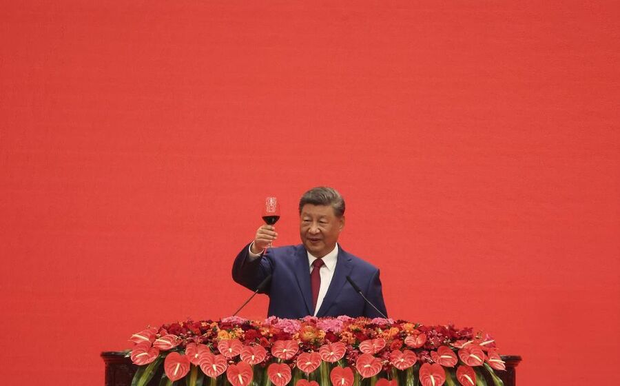 O país liderado por Xi Jinping está a 'piscar o olho' aos criptoativos, depois de os ter proíbido.