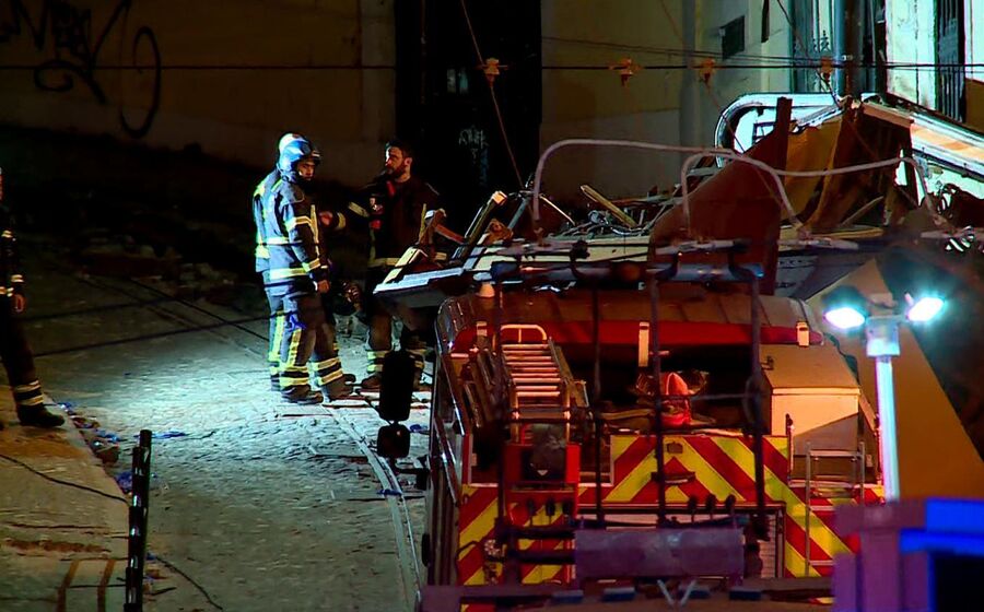 Descarrilamento do Elevador da Glória, em Lisboa, faz 15 mortos