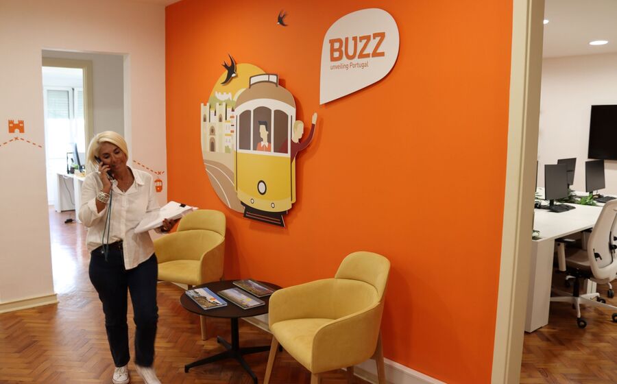 A aquisição da Buzz DMC corporiza a entrada da Atena Equity Partners no setor do turismo.