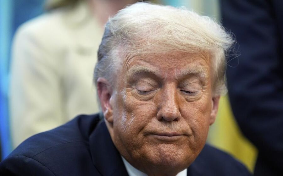 Trump exige 15 mil milhões de dólares ao jornal New York Times por difamação