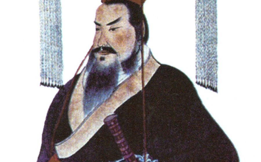 Qin Shi Huang ordenou queimar livros e enterrar autores vivos