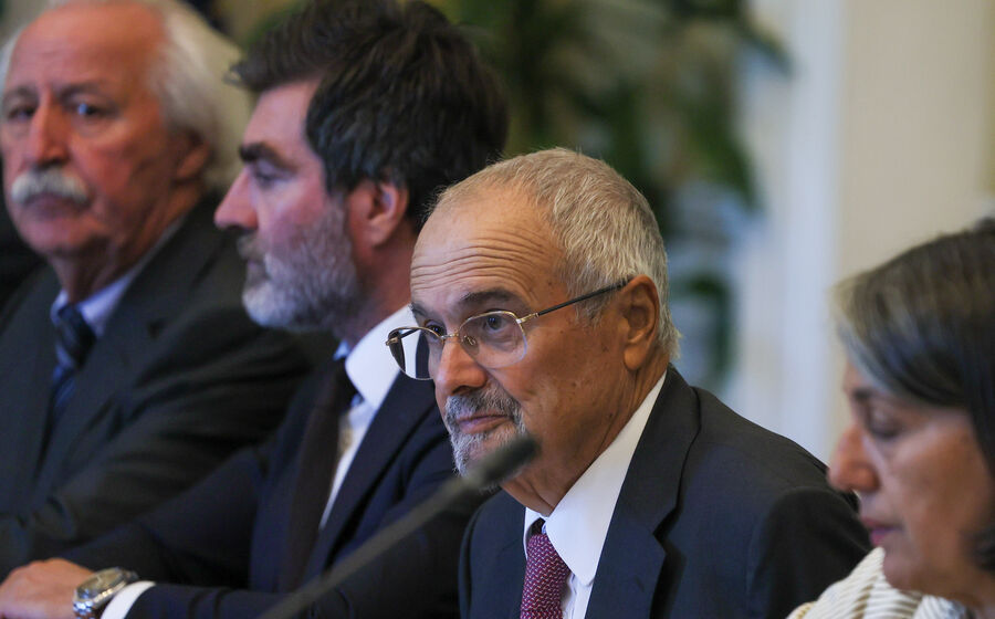 As propostas foram apresentadas numa reunião com o ministro das Finanças, Miranda Sarmento.