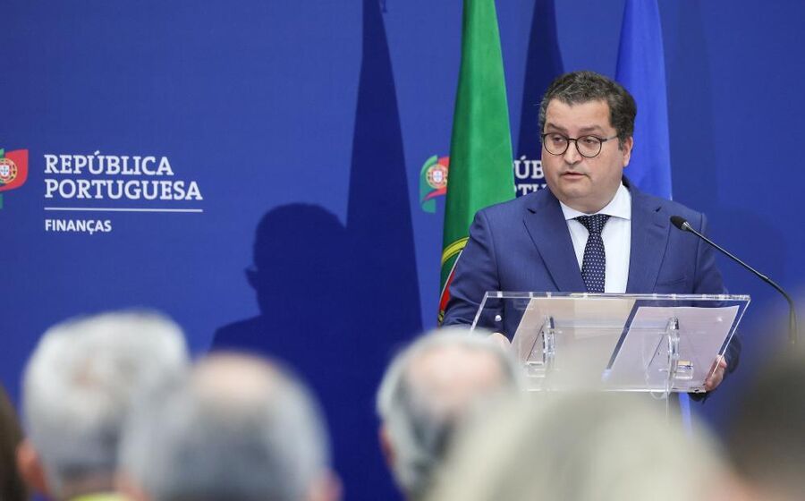Procura por dívida em máximos mostra confiança dos investidores em Portugal, diz ministro das Finanças