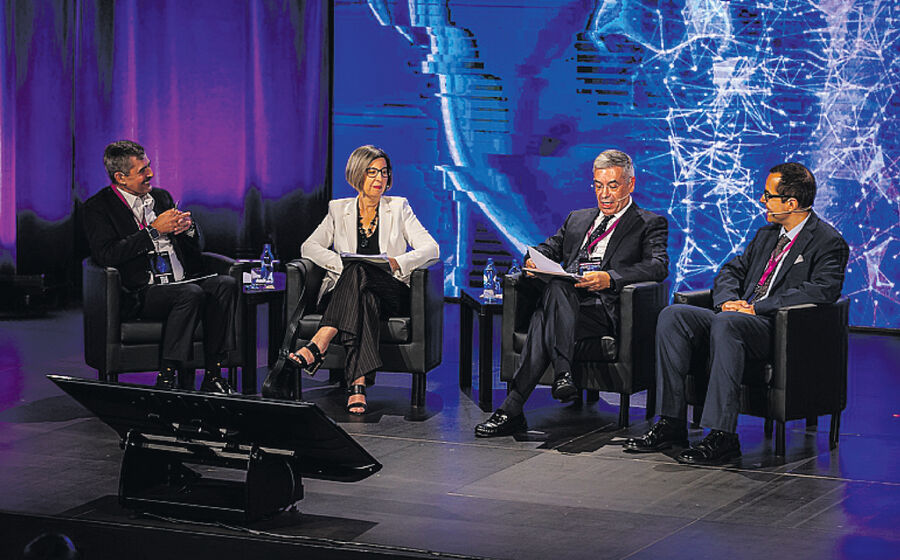 Painel discute o impacto e a regulação da inteligência artificial