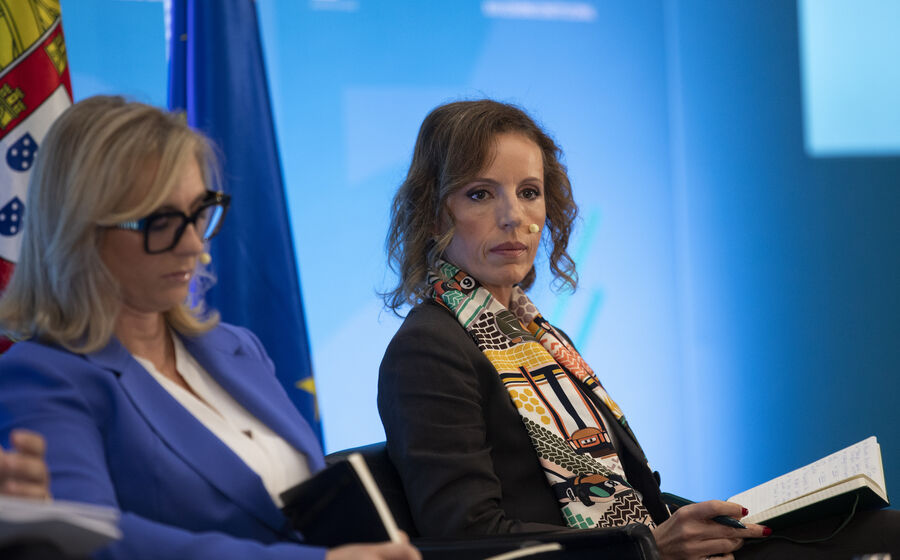 As negociações com a secretária de Estado da Administração Pública, Marisa Garrido, arrancaram esta sexta-feira.
