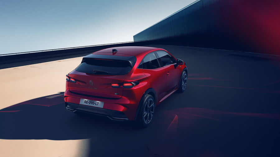 Renault Clio: Uma reinvenção completa desafia as convenções