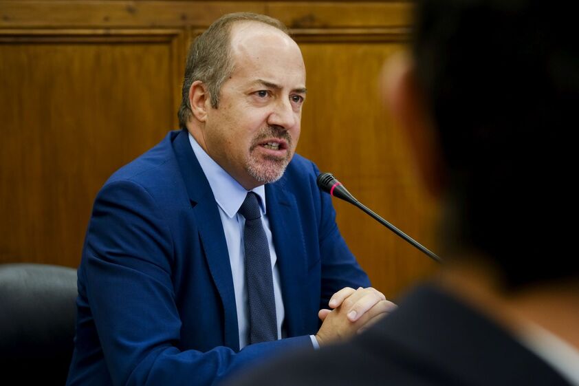 Álvaro Santos Pereira na audição parlamentar desta quarta-feira