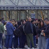 Museu do Louvre reabre três dias após roubo de joias