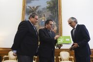 Entrega do Orçamento do Estado para 2026
