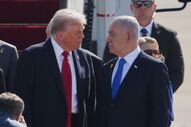 Donald Trump chega a Israel