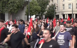 DOC.20251001.45765796.Grecia_manifestacao_trabalhadores.mp4