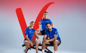 Atletas Vitalis 'Dá o litro' promovem hidratação