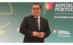 
Sarmento responsabiliza oposição por eventual défice
