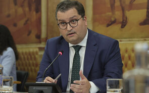 Sarmento garante que não planeia “neste momento” mexer nos rendimentos sujeitos a IRS