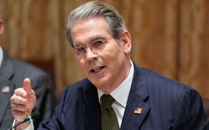 Scott Bessent anuncia apoio dos EUA à Argentina, condicionado à vitória de Milei