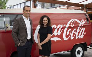 CEO da Coca-Cola Europacific Partners em Portugal, Rui Serpa, e a diretora-geral da Coca-Cola Portugal, Ana Claudia Ruiz.
