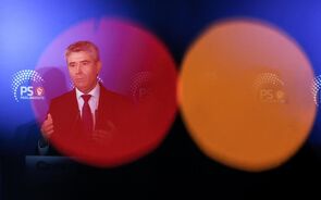 PS propõe aumento adicional das pensões só depois de março 
