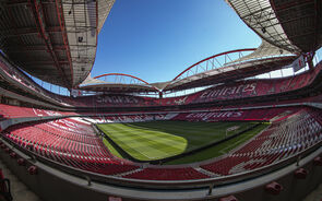 Benfica vai a votos com SAD a golear em bolsa