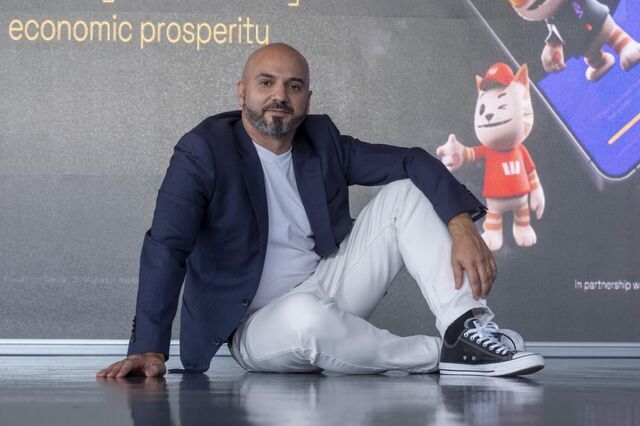 Gato de Hollywood ensina crianças a gerir dinheiro a partir da Covilhã