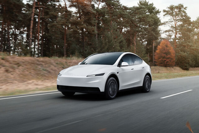 Model Y 'low cost' chega a Portugal ao preço do Model 3