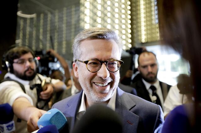 Sondagem: Moedas com leve vantagem em Lisboa. AD lidera no Porto, Gaia e Sintra. PS ganha Faro e Almada