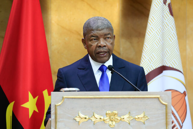 João Lourenço anuncia 37 concessões petrolíferas em seis anos e quer diamantes lapidados em Angola