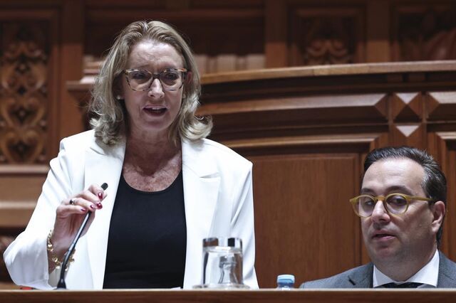 Governo vai 'como é óbvio' publicar salário mínimo de 920 euros