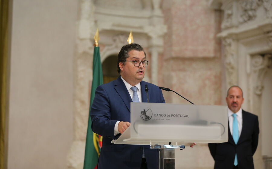 Mário Centeno discursa pelo Banco de Portugal