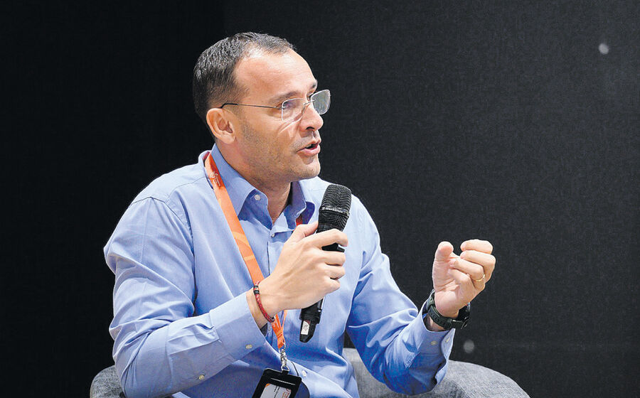 Rui Gonçalves diz que o facto de ser conterrâneo de Cristiano Ronaldo o ajudou a quebrar o gelo em diversas circunstâncias.