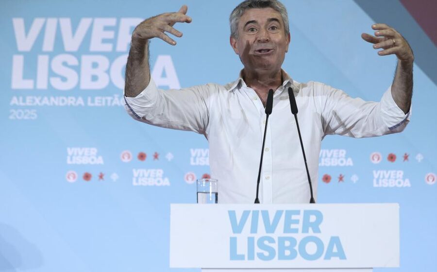 OE2026: Carneiro diz que Governo cumpriu exigências do PS e abre porta à viabilização